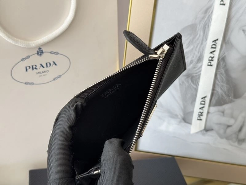 QuickDry Prada Wallets Purse 65947