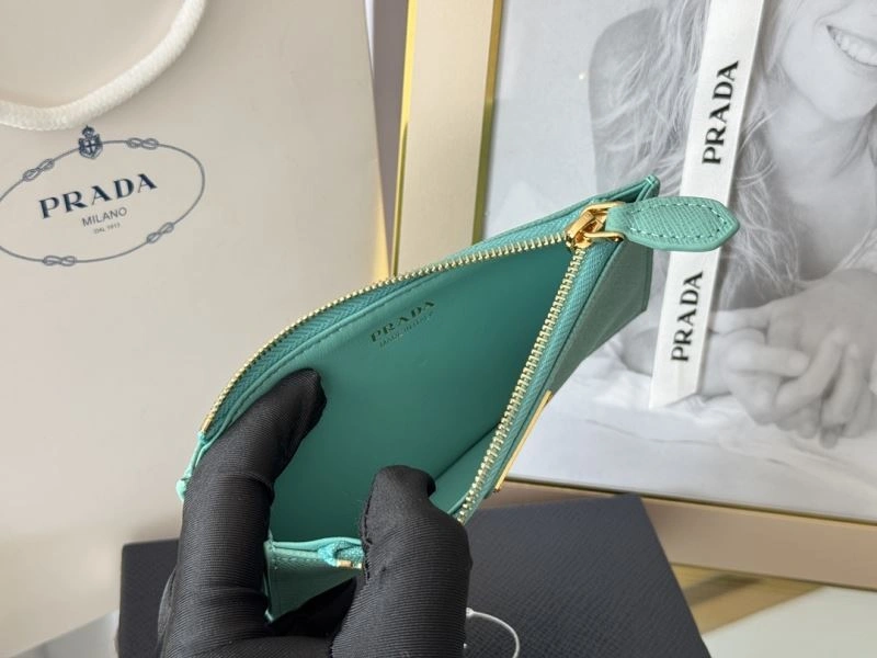 Prada Wallets Purse ZipUp 65980