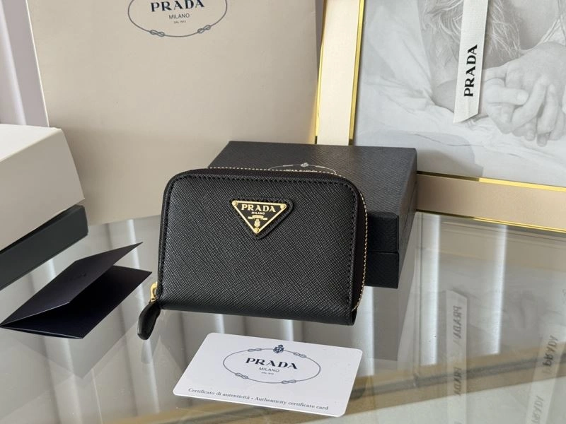 Prada Wallets Purse Lightweight 65945