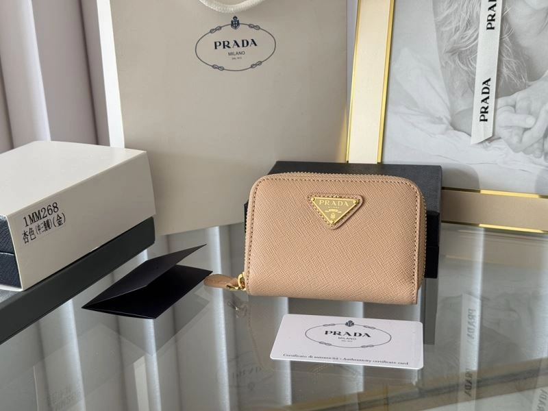 Prada Wallets Purse Sustainable 65943