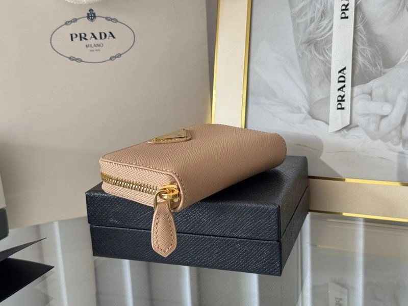 Prada Wallets Purse Sustainable 65943