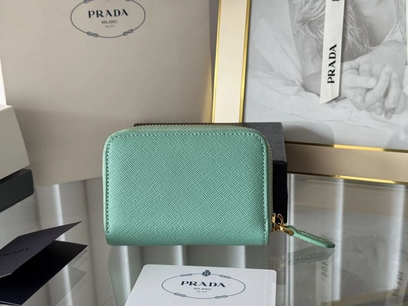 Prada Wallets Purse Comfortable 65937