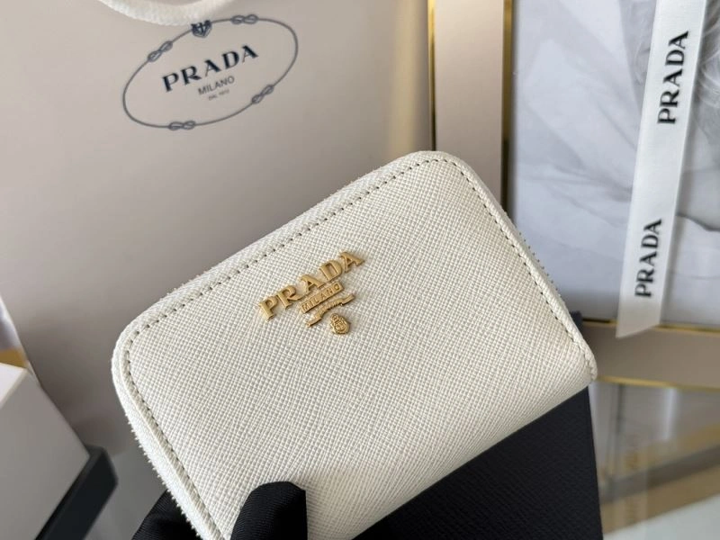 Youthful Prada Wallets Purse 65941