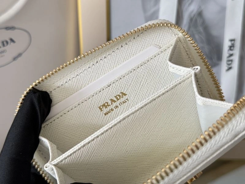 Youthful Prada Wallets Purse 65941