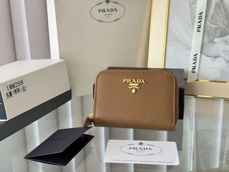 Prada Wallets Purse Bright 65929