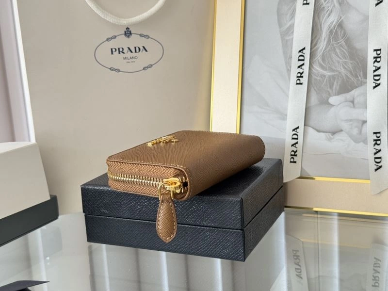 Prada Wallets Purse Bright 65929