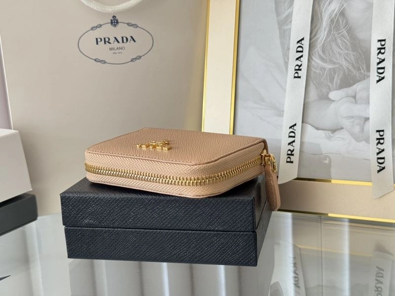 Prada Wallets Purse TechFriendly 65928