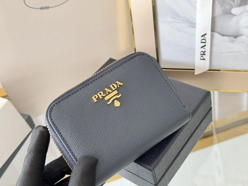 Prada Wallets Purse Practical 65933