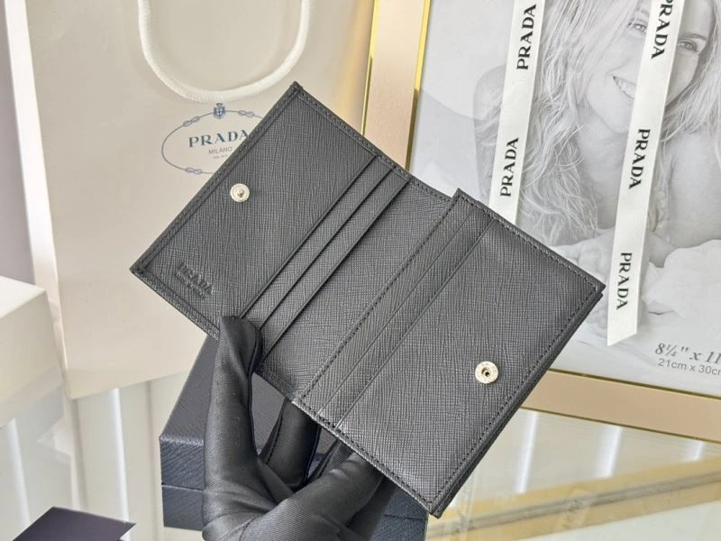 Flexible Prada Wallets Purse 65923