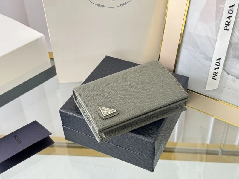 Prada Wallets Purse Durable 65966