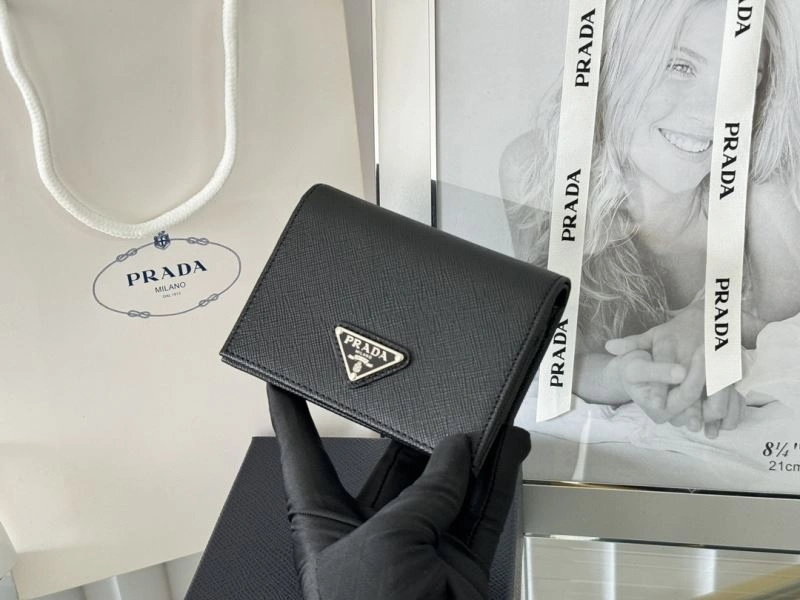 Prada Wallets Purse Efficient 65918