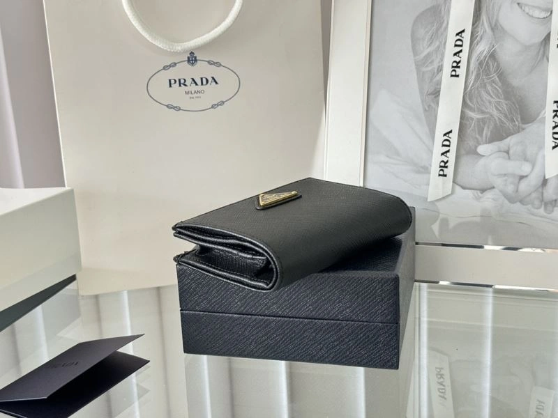 Prada Wallets Purse FreshLook 65920