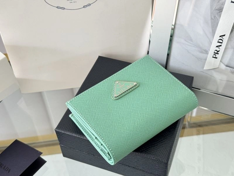 Prada Wallets Purse ZipUp 65908