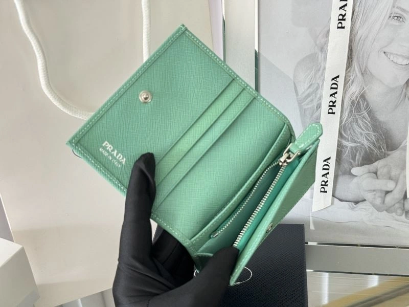 Prada Wallets Purse ZipUp 65908