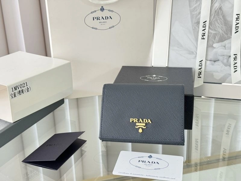 Prada Wallets Purse Versatile 66034