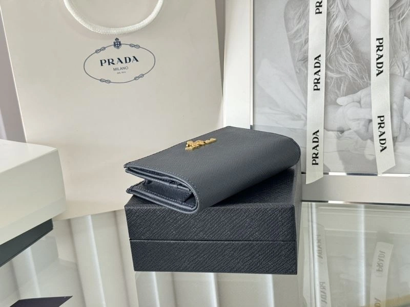 Prada Wallets Purse Versatile 66034