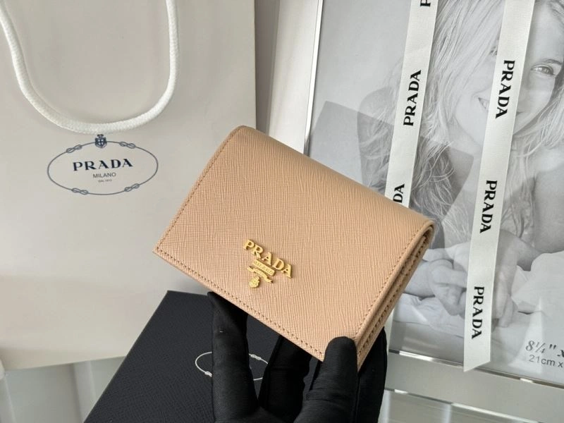 Prada Wallets Purse Trendy 65900