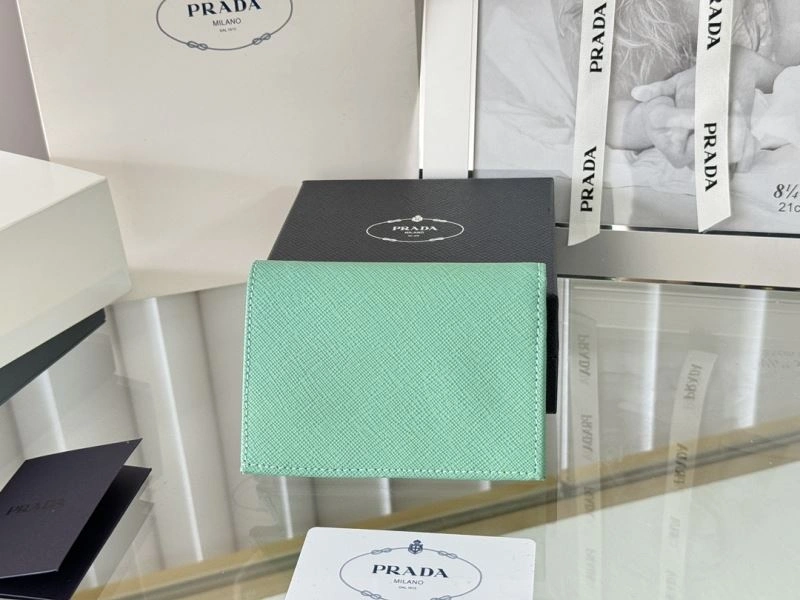 Sporty Prada Wallets Purse 65902