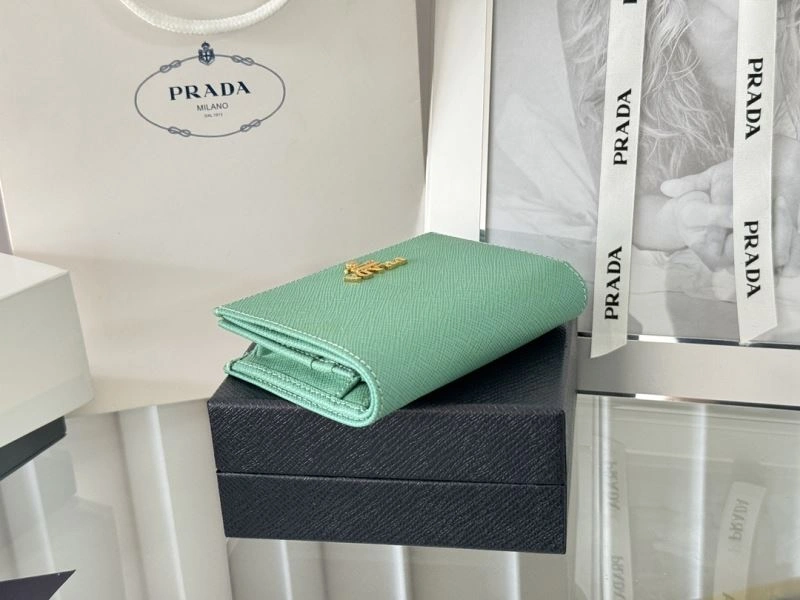 Sporty Prada Wallets Purse 65902