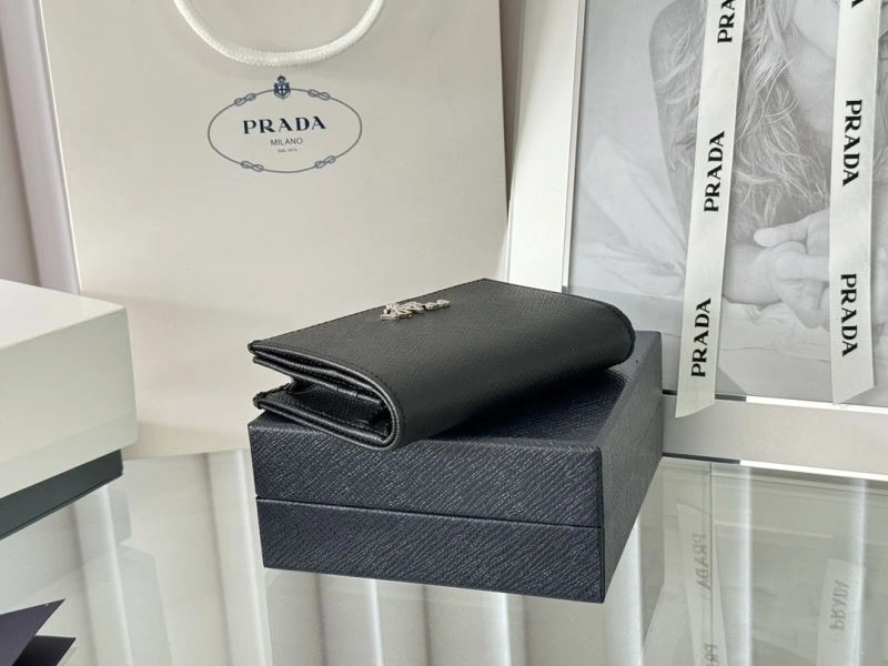 Sustainable Prada Wallets Purse 65898