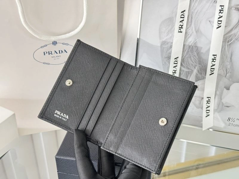 Sustainable Prada Wallets Purse 65898