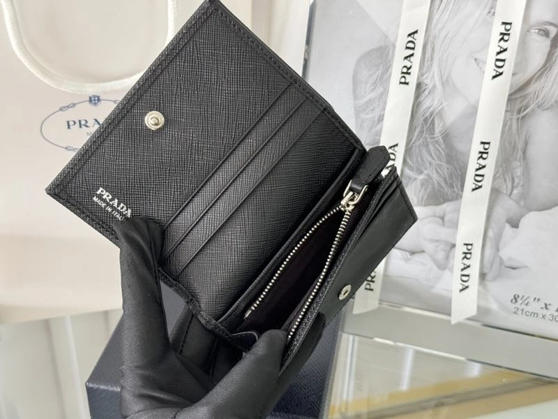 Sustainable Prada Wallets Purse 65898