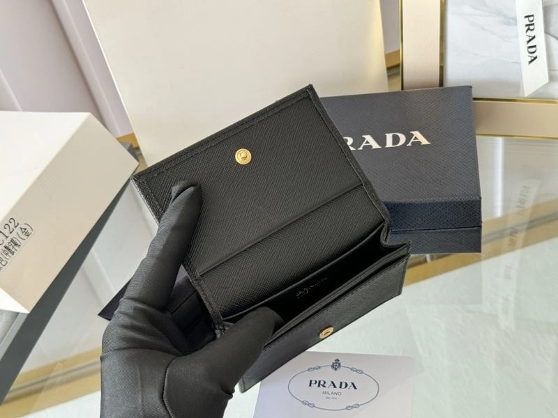 Prada Wallets Purse WaterResistant 56996