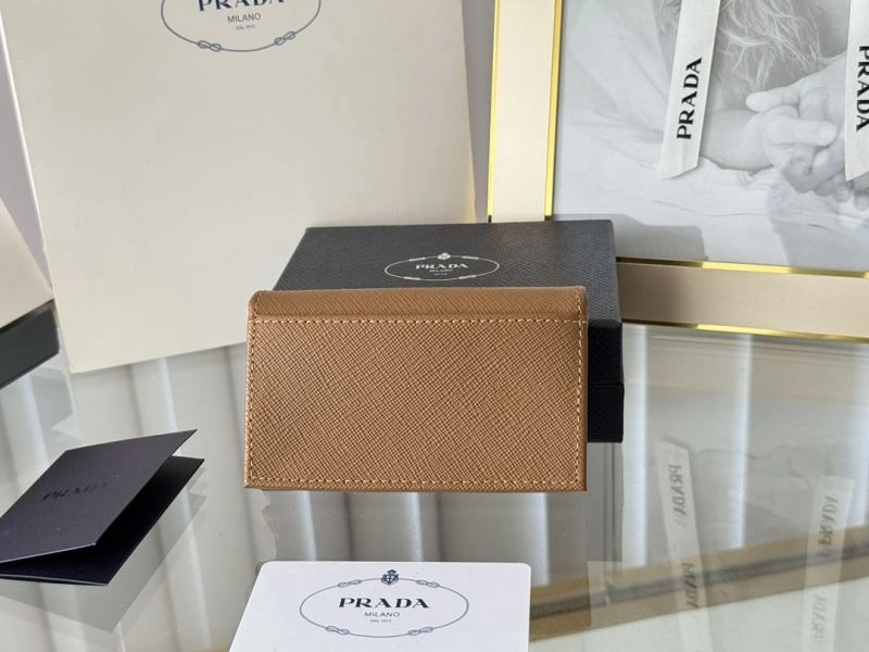 Prada Wallets Purse Stylish 56984