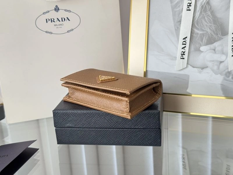 Prada Wallets Purse Stylish 56984