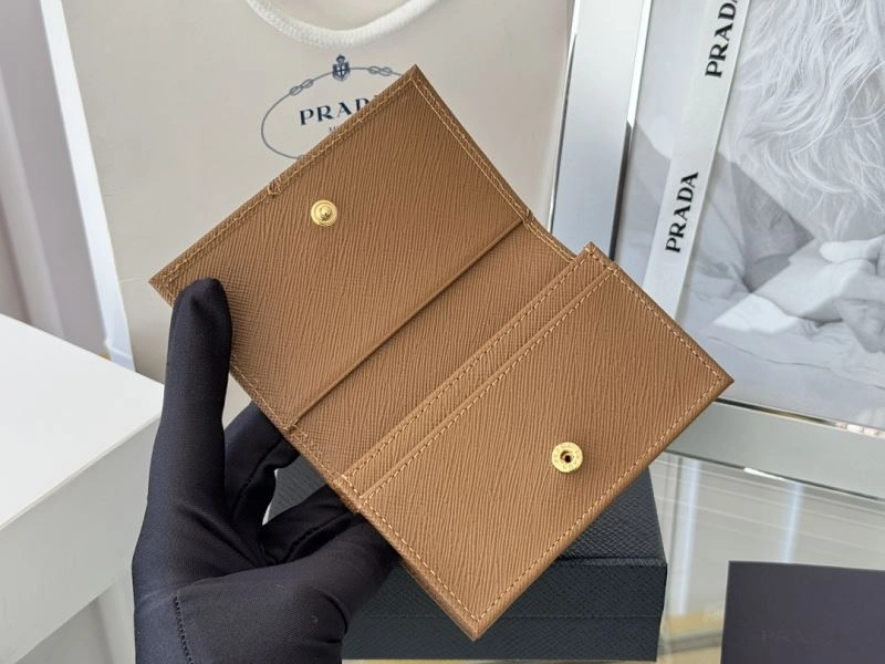 Prada Wallets Purse MoistureWicking 56987