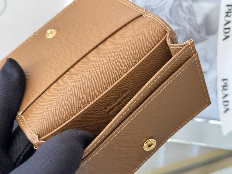 Prada Wallets Purse MoistureWicking 56987