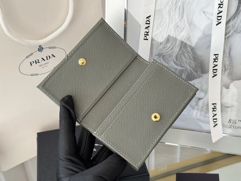 Prada Wallets Purse Contemporary 56986