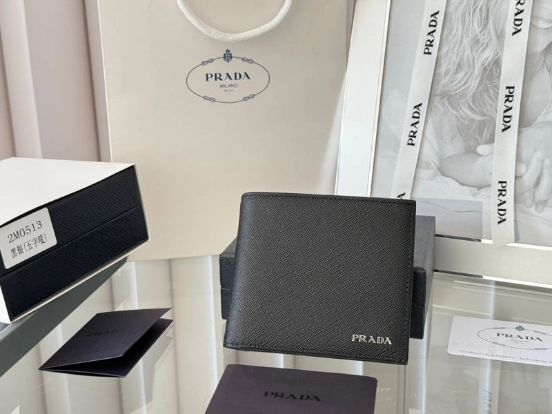 Prada Wallets Purse Durable 56968