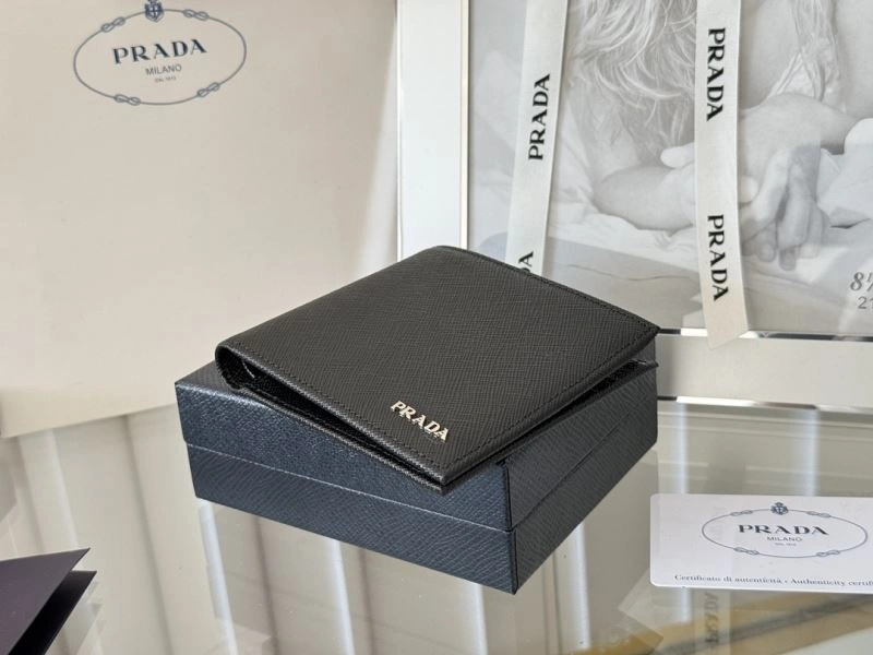 Prada Wallets Purse Durable 56968