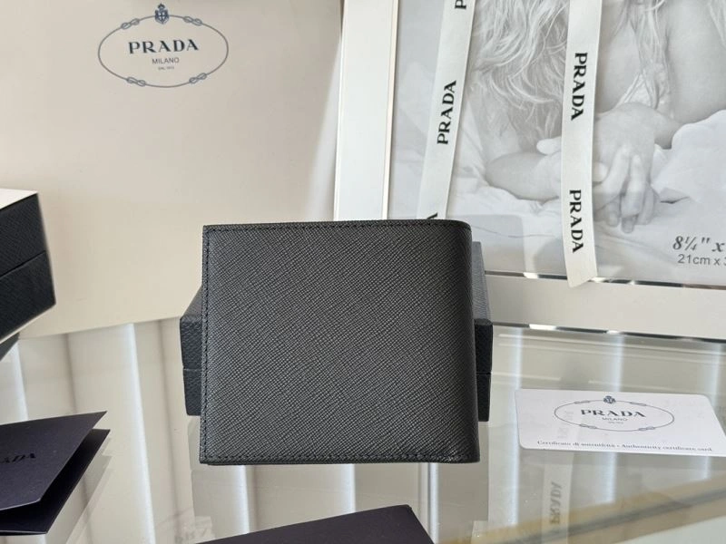 Prada Wallets Purse Comfortable 56965