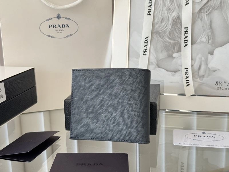 Resilient Prada Wallets Purse 56957