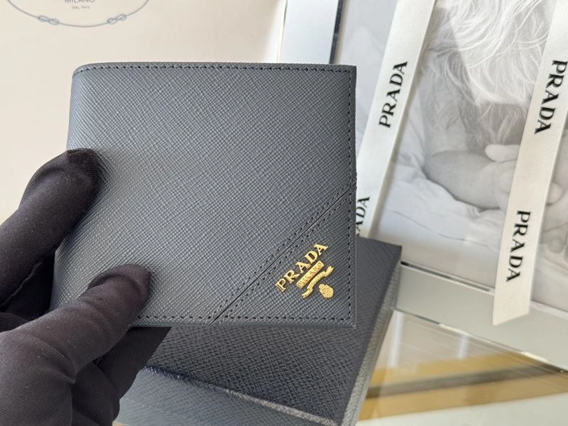 Resilient Prada Wallets Purse 56957