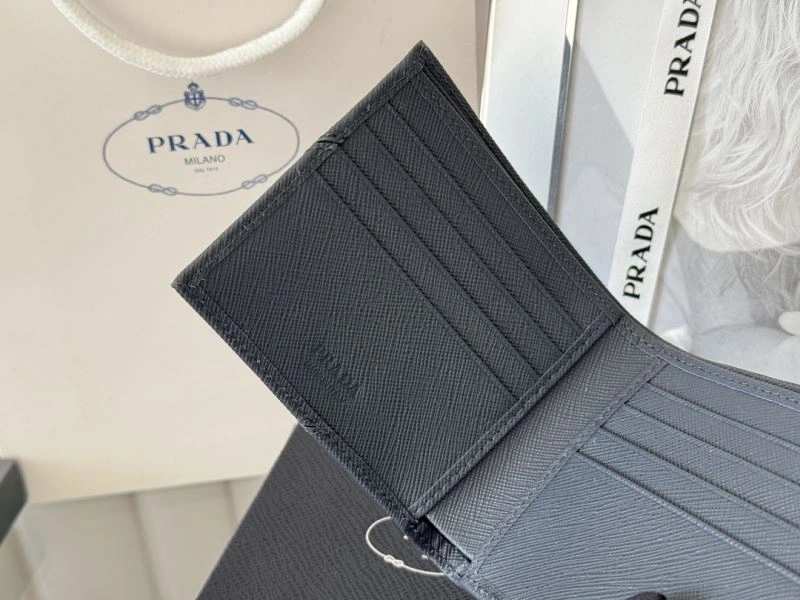 Resilient Prada Wallets Purse 56957