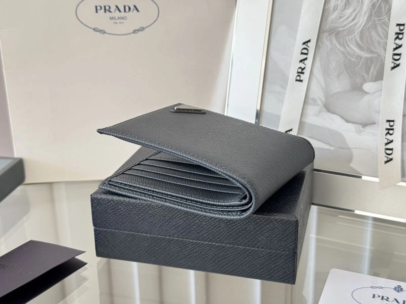 Prada Wallets Purse Seasonal 56991