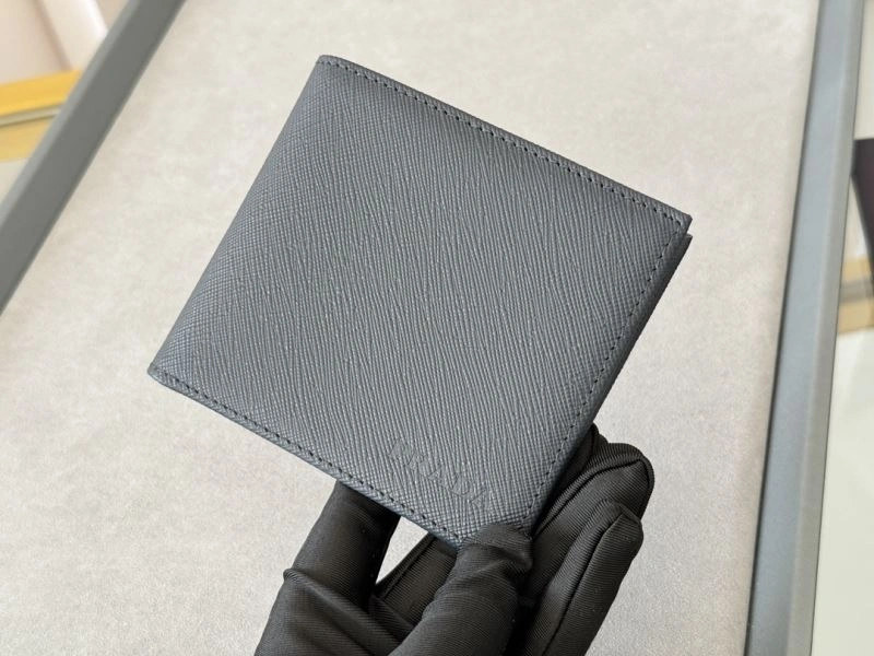 Sleek Prada Wallets Purse 56951