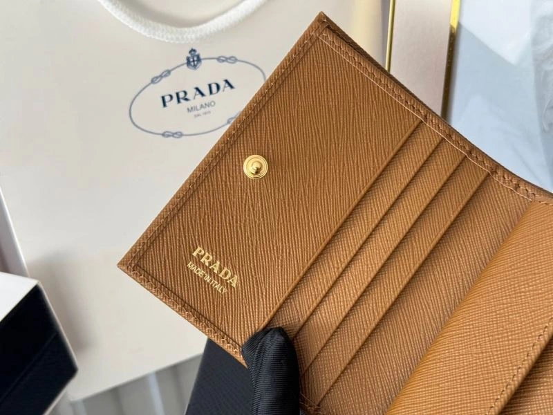 Comfortable Prada Wallets Purse 56962