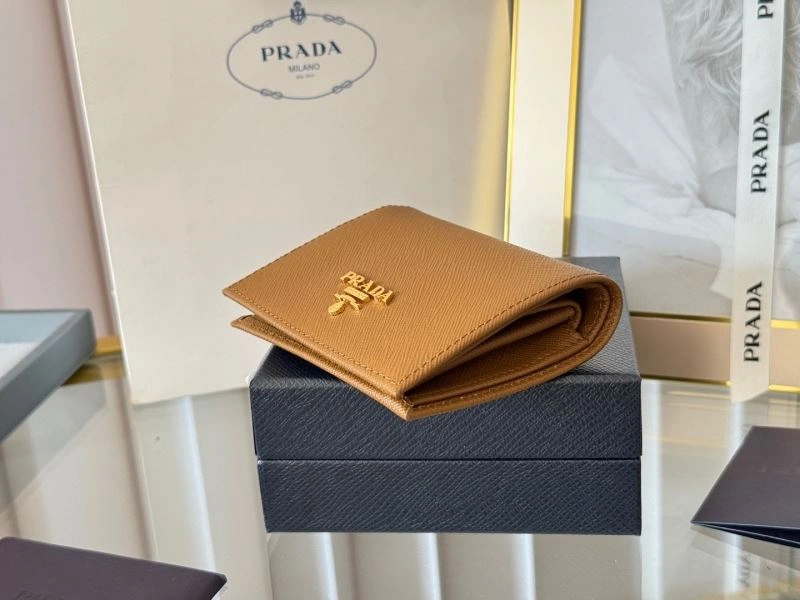Prada Wallets Purse Stylish 56950