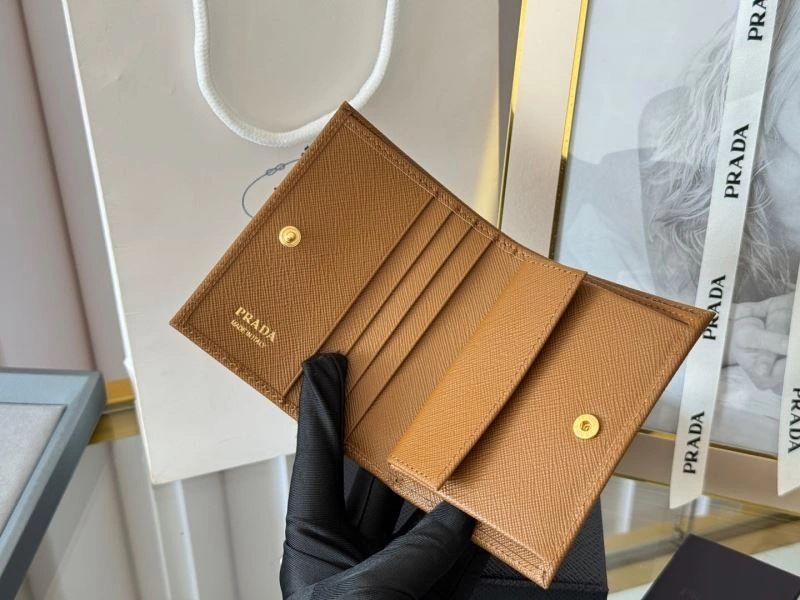 Prada Wallets Purse Stylish 56950