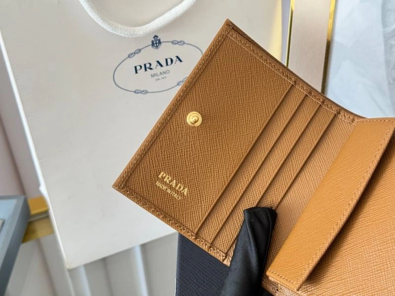 Prada Wallets Purse Stylish 56950