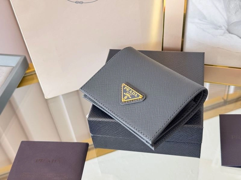 Minimalist Prada Wallets Purse 56946