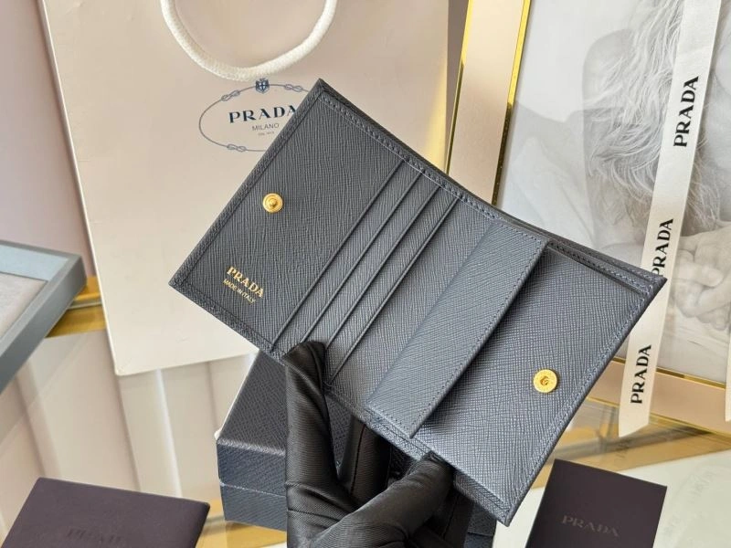 Minimalist Prada Wallets Purse 56946