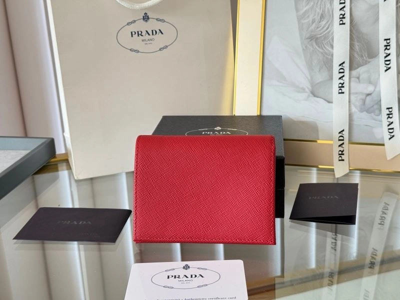 Bold Prada Wallets Purse 56938