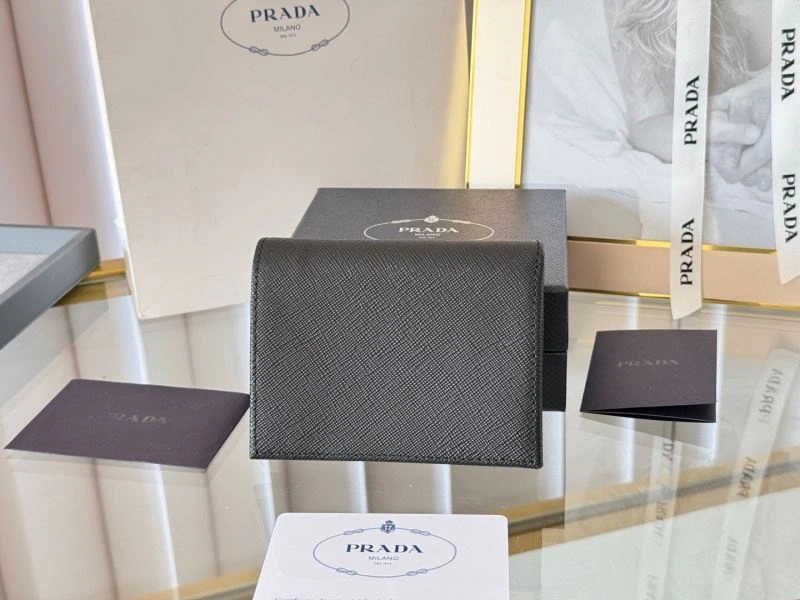 Prada Wallets Purse GoAnywhere 56936