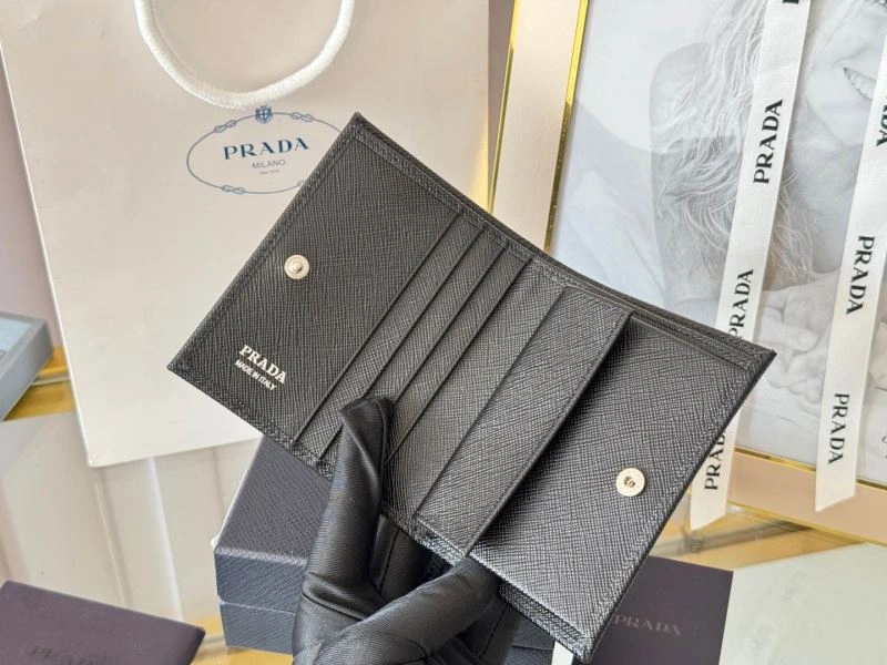 Prada Wallets Purse GoAnywhere 56936