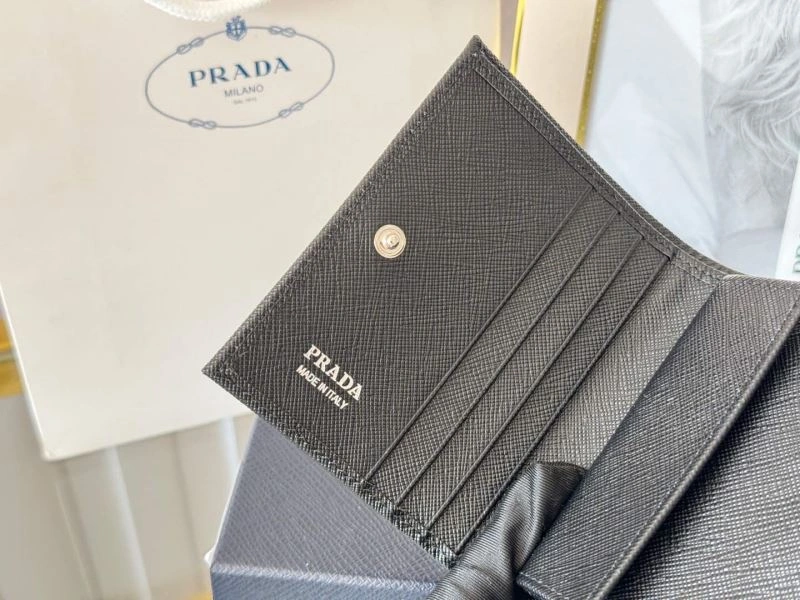 Prada Wallets Purse GoAnywhere 56936